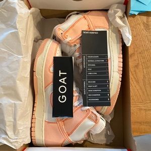 Women’s Dunk High Nike 1985 Arctic Orange High Tops - Brand New! Size 7